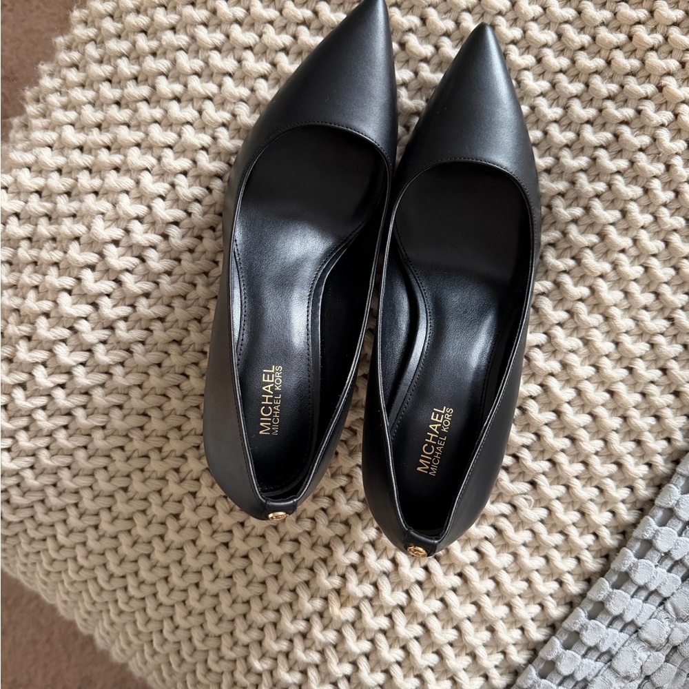 Michael Kors Black Slip on Heel - Picture 9 of 9